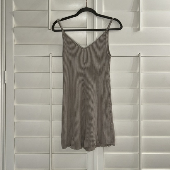 Miou Muse Ribbed Knitted Romper Gray - Picture 5 of 10